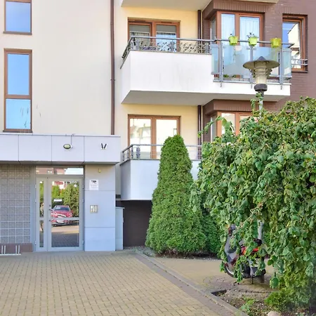 1 Bedroom Cozy In Holiday home Kolobrzeg